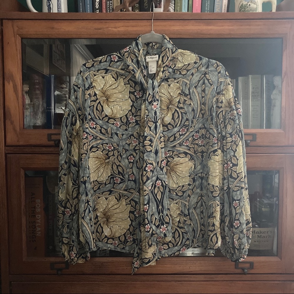 Morris & Co. X H&M Pimpernel Neck-Tie Blouse| US 2